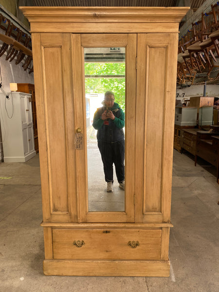 Rustic Pitch Pine Double Wardrobe GHC