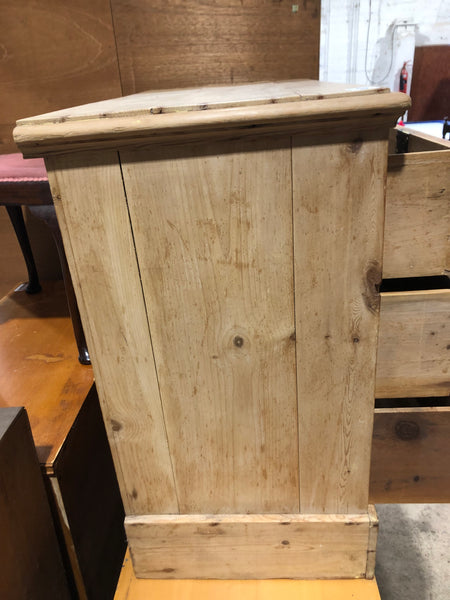 Pitch Pine Two over Two Chest of Drawers