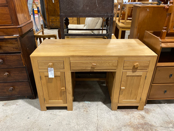 Twin Pedestal Oak Desk