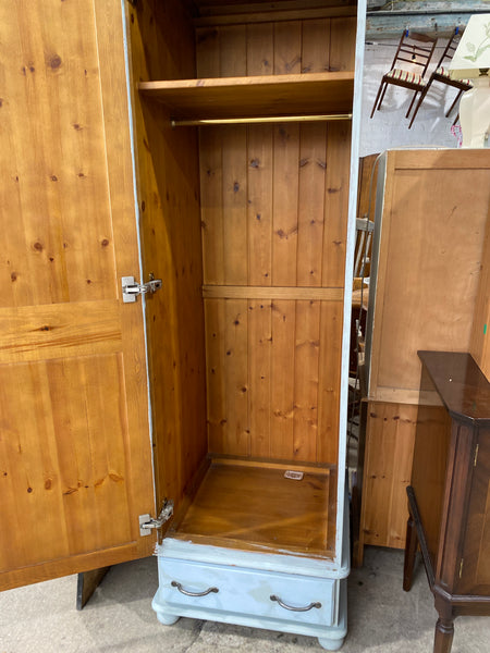 Cotswold Collection Slim Wardrobe