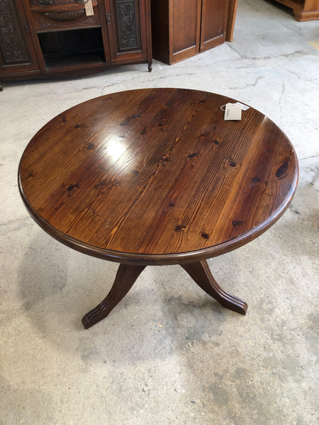 Round Stained Pine Dining Table - GHC