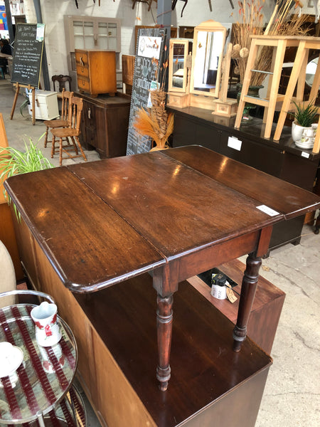 Small Mahogany Drop Leaf Side Table