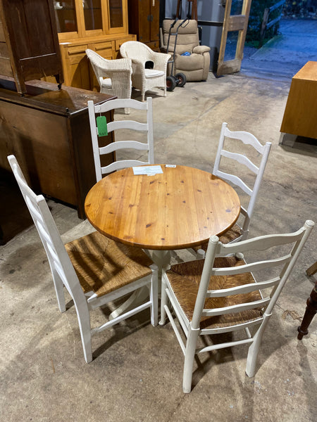 REF - Small Pine Dining Table & 4 Chairs