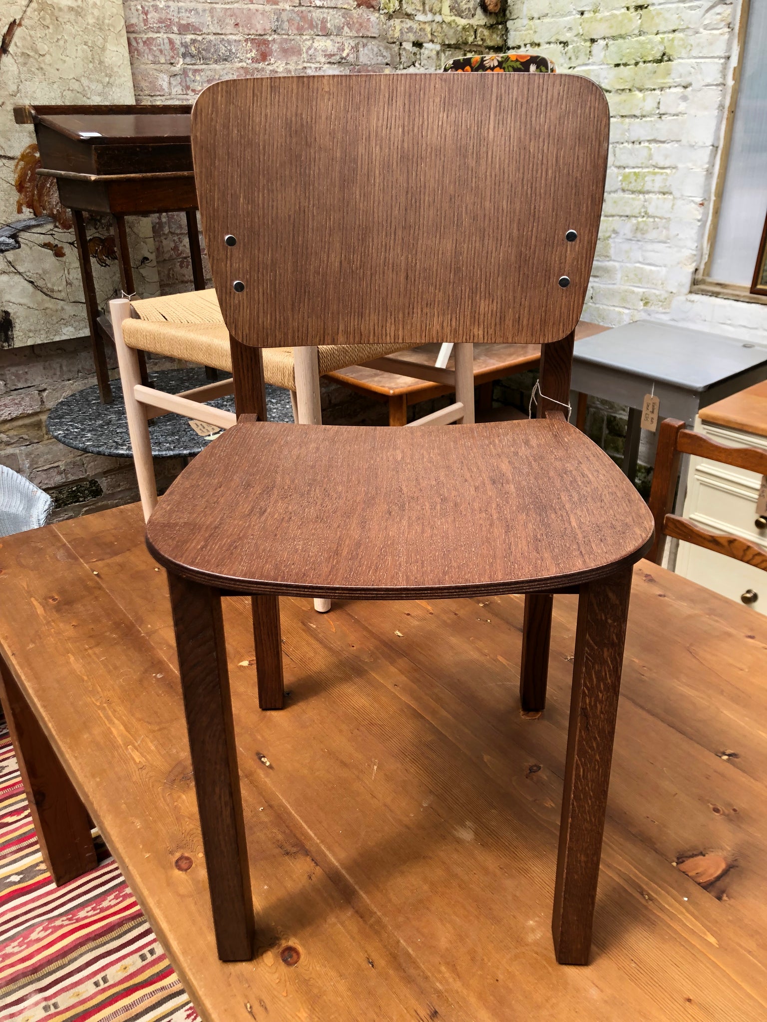 Lacquered Oak Fogia Mono Dining Chair