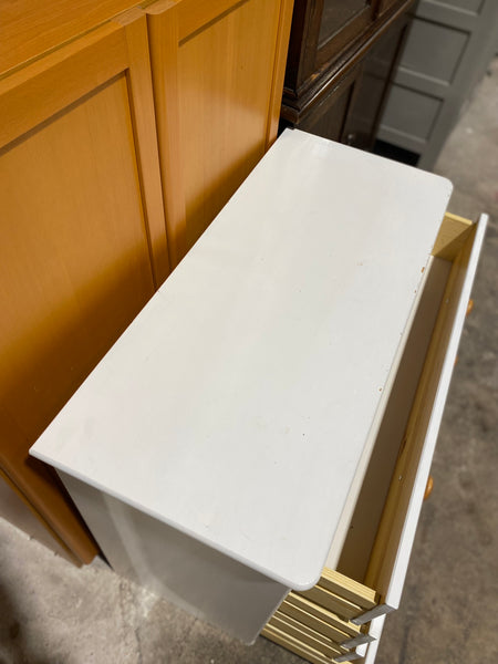 REF - Small Chest of Drawers