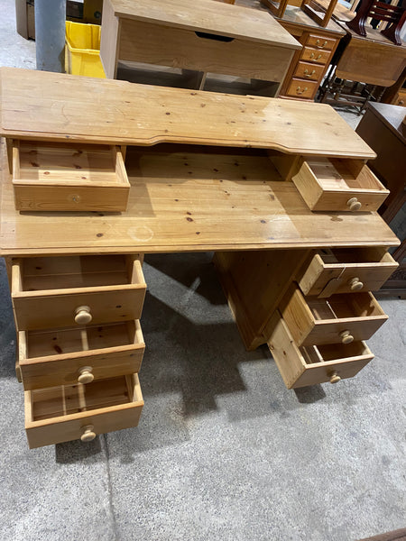 Large Pine Desk