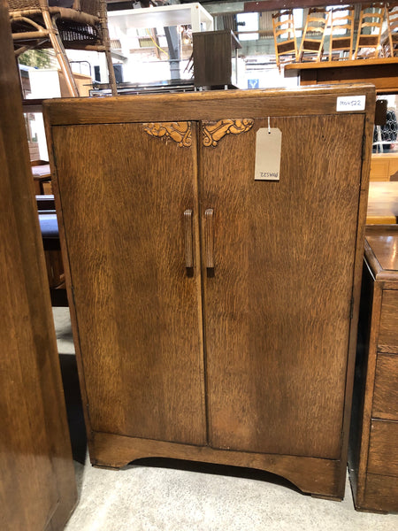 Art Deco Short Gentleman’s Wardrobe