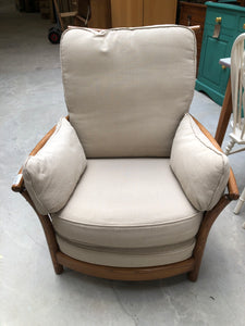 Light Ercol Windsor Jubilee Chair