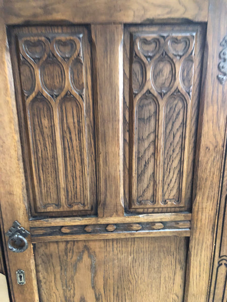 Antique Gentleman’s Wardrobe