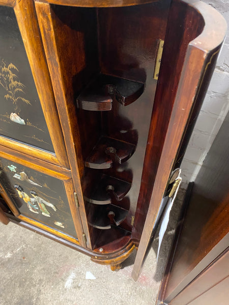 Chinese Style Lacquered Drinks Cabinet
