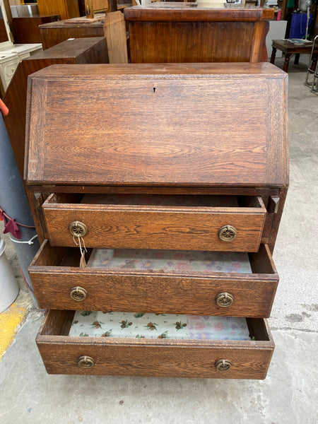 Oak Bureau