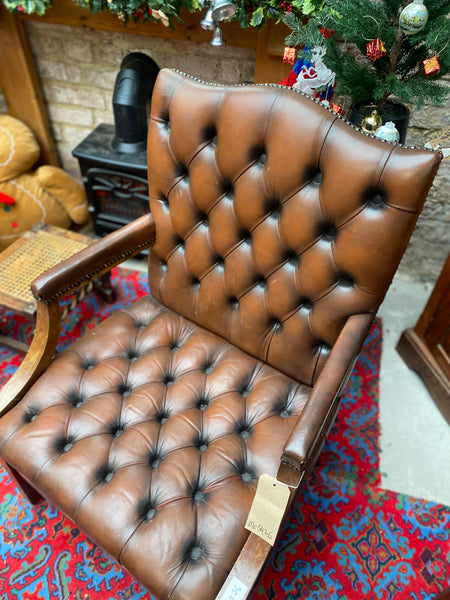 Faux Leather Buttonback Armchair