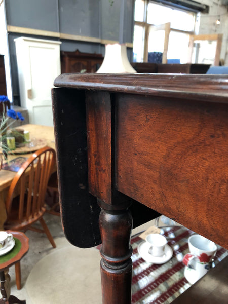 Small Mahogany Drop Leaf Side Table