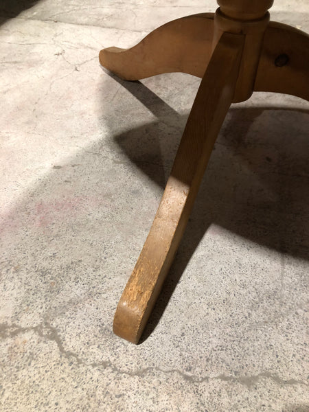 Solid Pine Circular Dining Table
