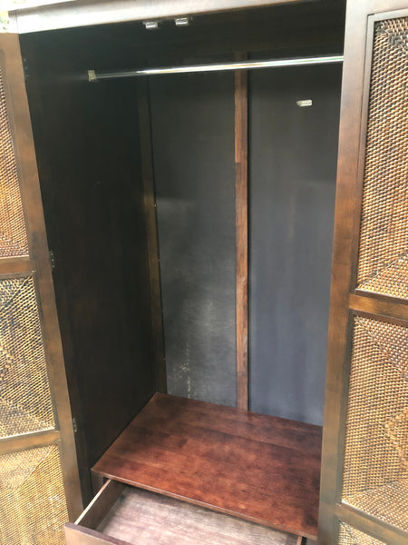 HRC - Oak Double Wardrobe