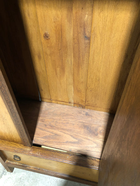 Vintage Oak Carved Detail Wardrobe with Drawer