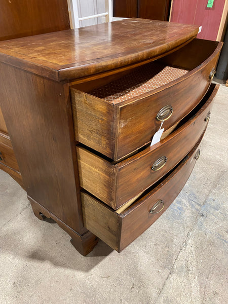 Bow Fronted Chest of Drawers