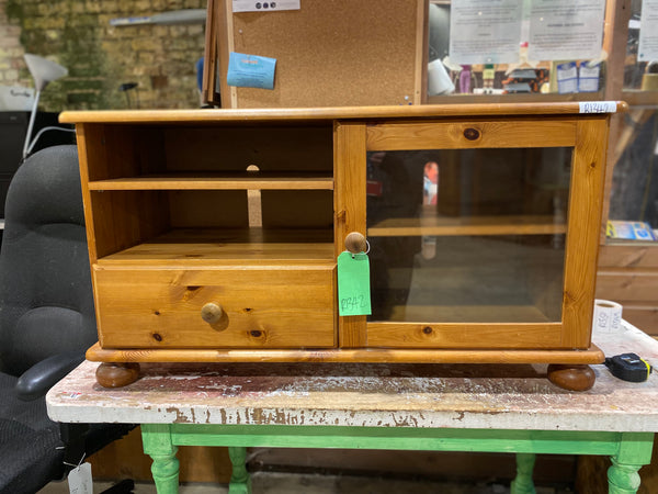 REF - Pine TV Stand