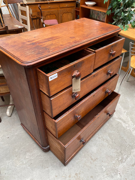 Mahogany Chest of Drawers