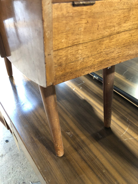 GHC - Vintage Sewing Box