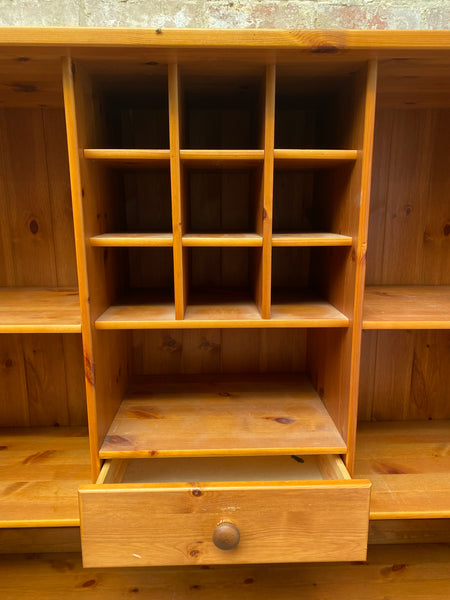 Pine Dresser