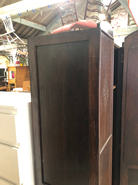 Vintage Single Wardrobe