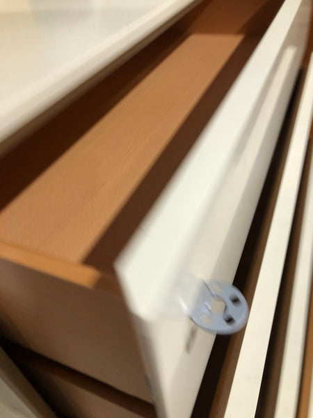 Cream Chest of 4 Drawers (top)