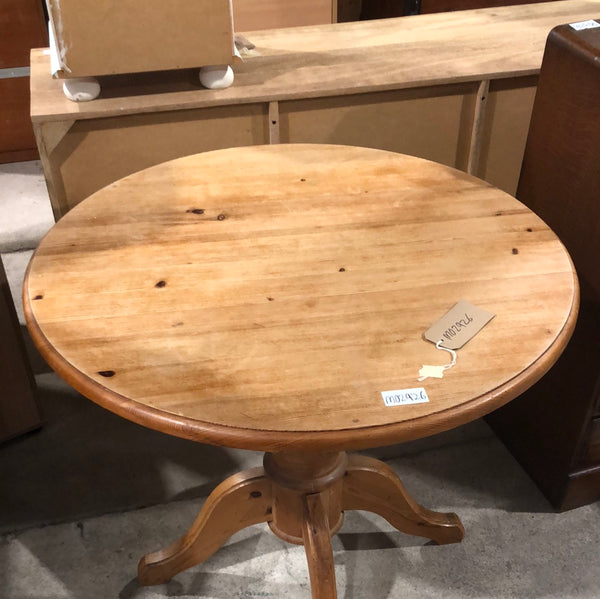 Round Pine Table
