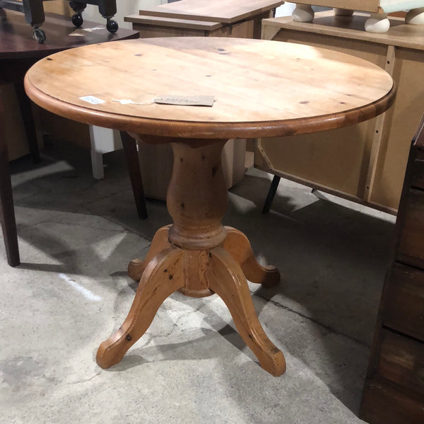 Round Pine Table
