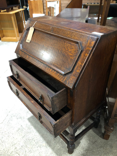 Vintage Bureau