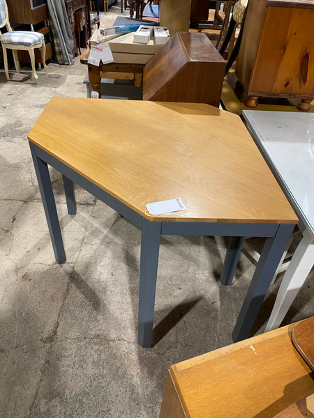 Corner Desk