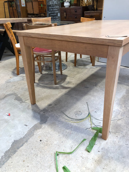 Light Wood Veneer Dining Table