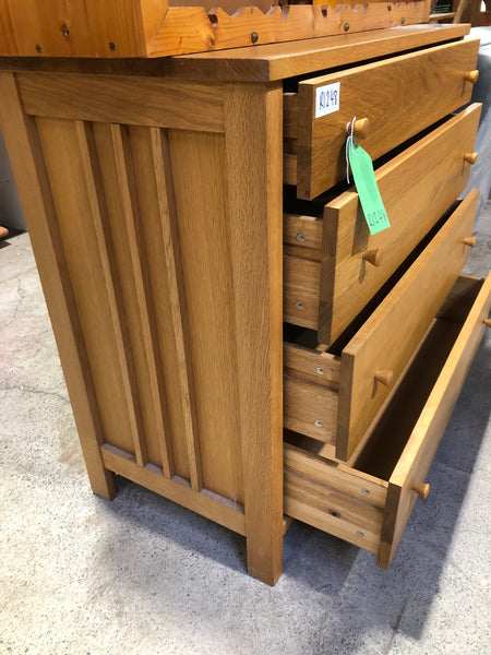 REF - Oak Chest of Drawers