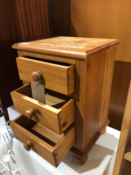 Pine Bedside Drawers