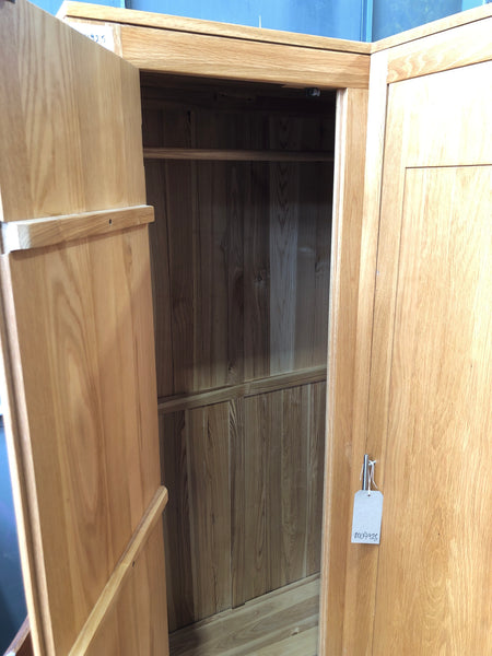 GHC - Oak Corner Wardrobe
