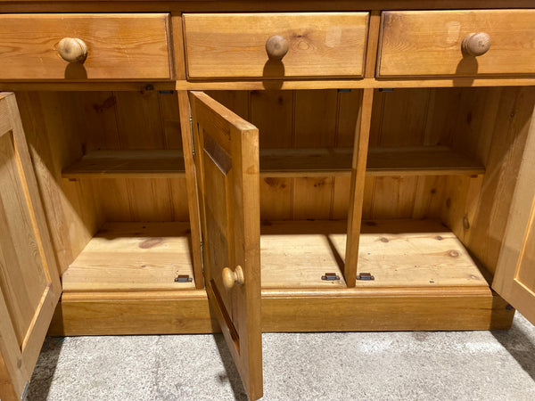 Pine Farmhouse Kitchen Dresser
