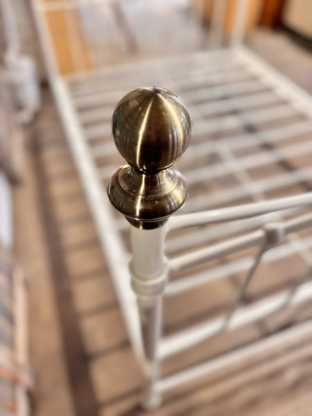 White Metal Double Bed