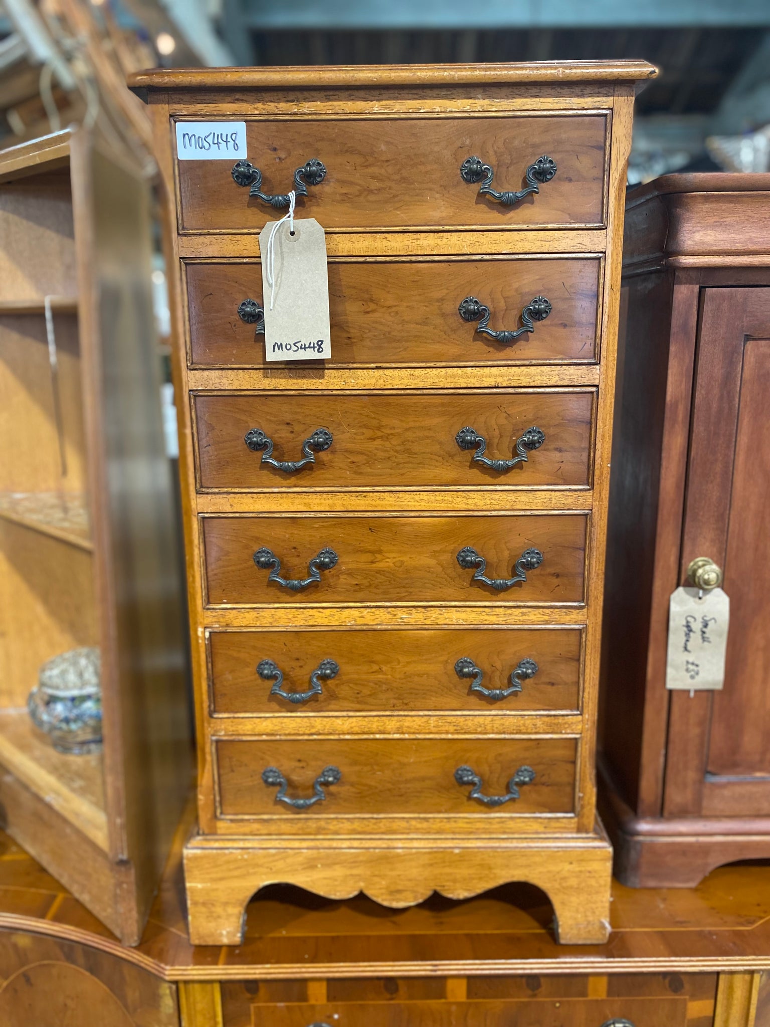 Narrow Chest of 6 Drawers