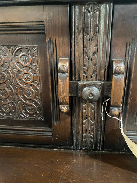 Court Cupboard