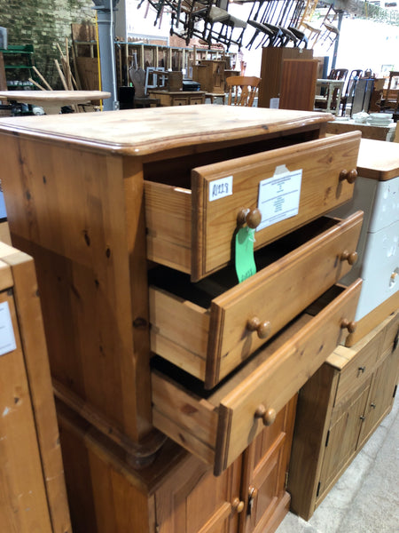 REF - Small Pine Chest of Drawers