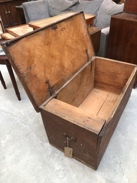 GHC - Vintage Trunk