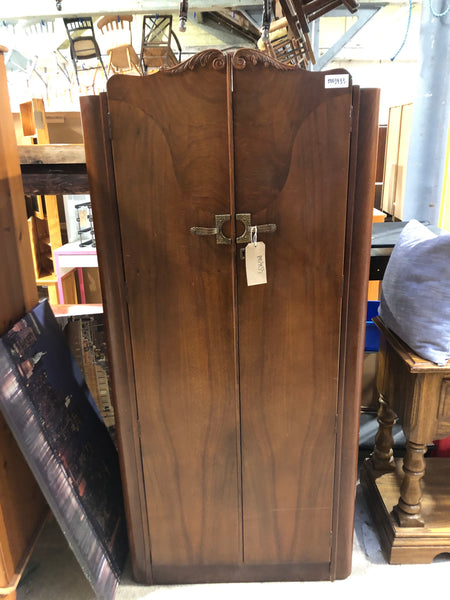 Vintage Single Wardrobe