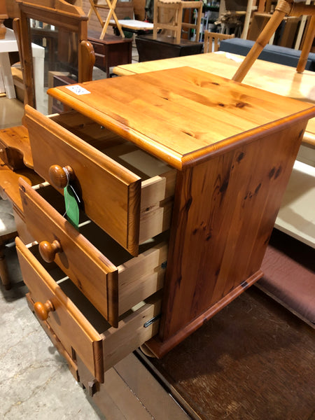 REF - Pine Bedside Table