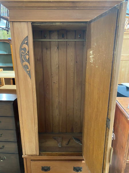 Vintage Single Door Wardrobe