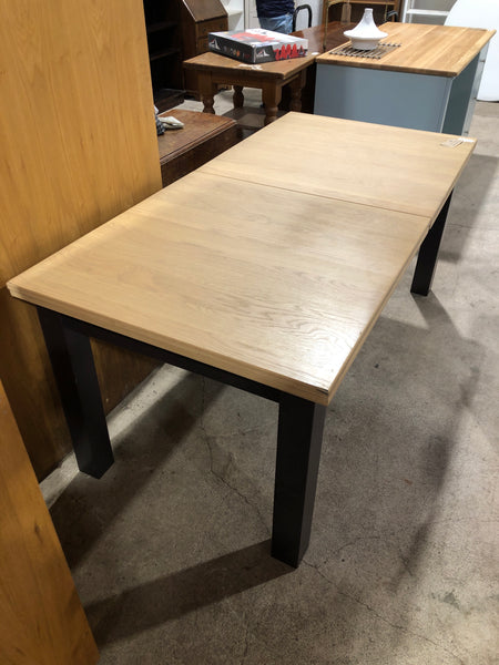 GHC - Extendable Oak Dining Table