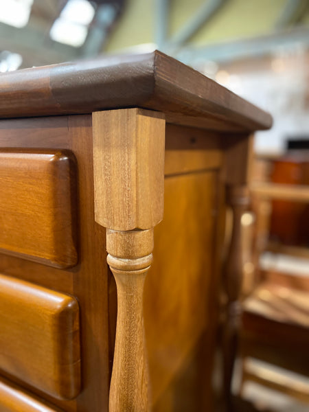 Oak 5 Drawer Chest of Drawers