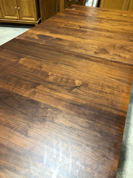 Extendable Veneer Dining Table