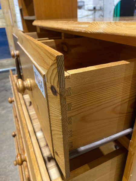 Pine Chest of Drawers