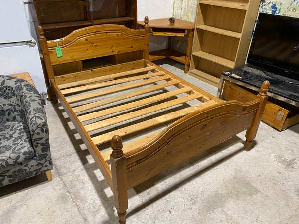 REF - Pine Double Bedframe