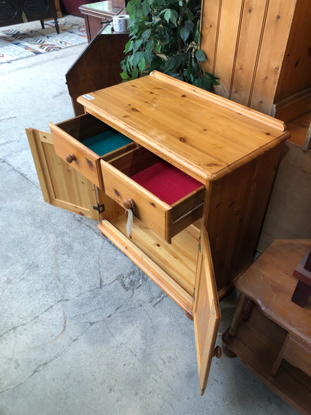 Solid Pine Compact Sideboard - GHC